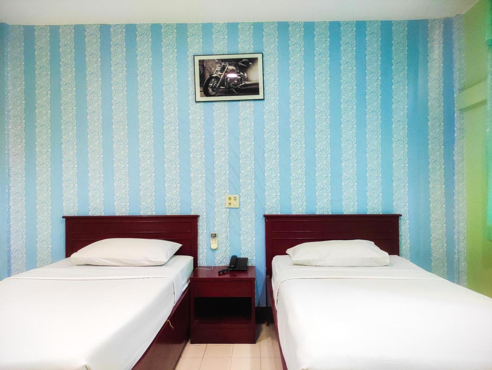 Woodlands Inn バンコク都 エクステリア 写真
